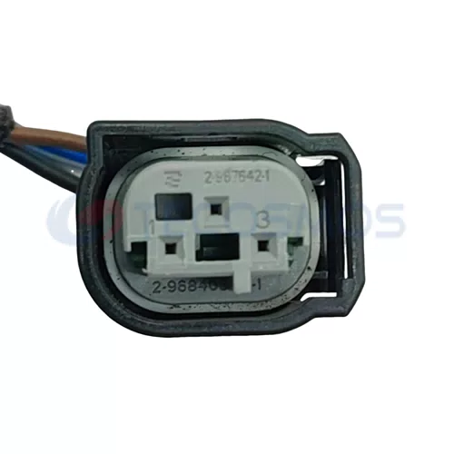 Auto Parts Radar Plug Heater Water Valve Plug for Volkswagen 3-pin Female Plug 2-967642-1